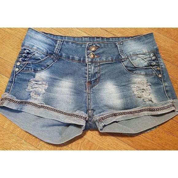 Strass distressed denim shorts size 11 - Picture 1 of 6